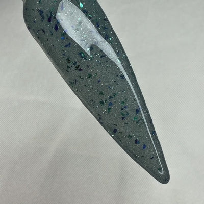 Paloma Nail Dipping Powder gechromt auf Musternägeln